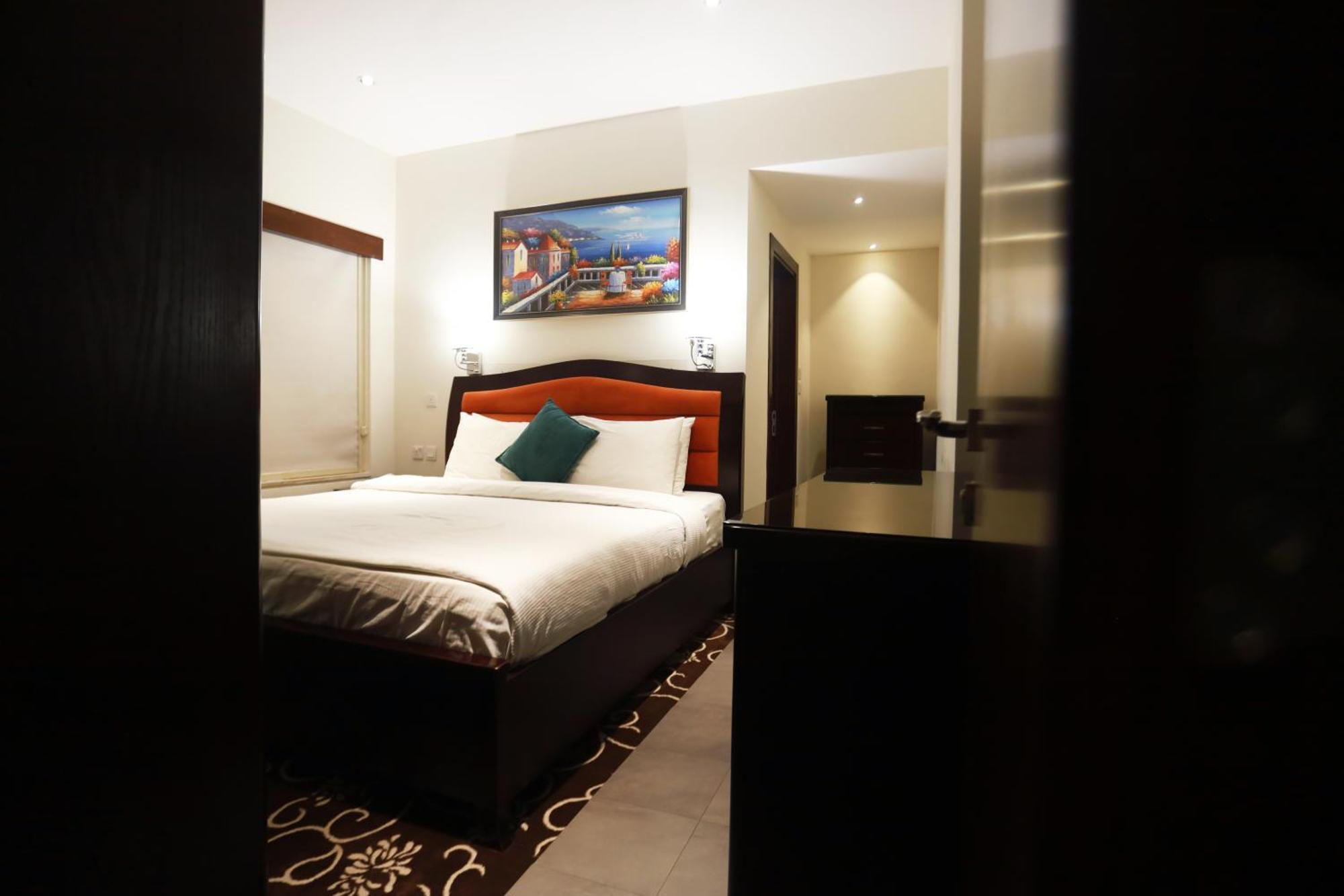 Naylover Hotel Suites Амман Екстер'єр фото