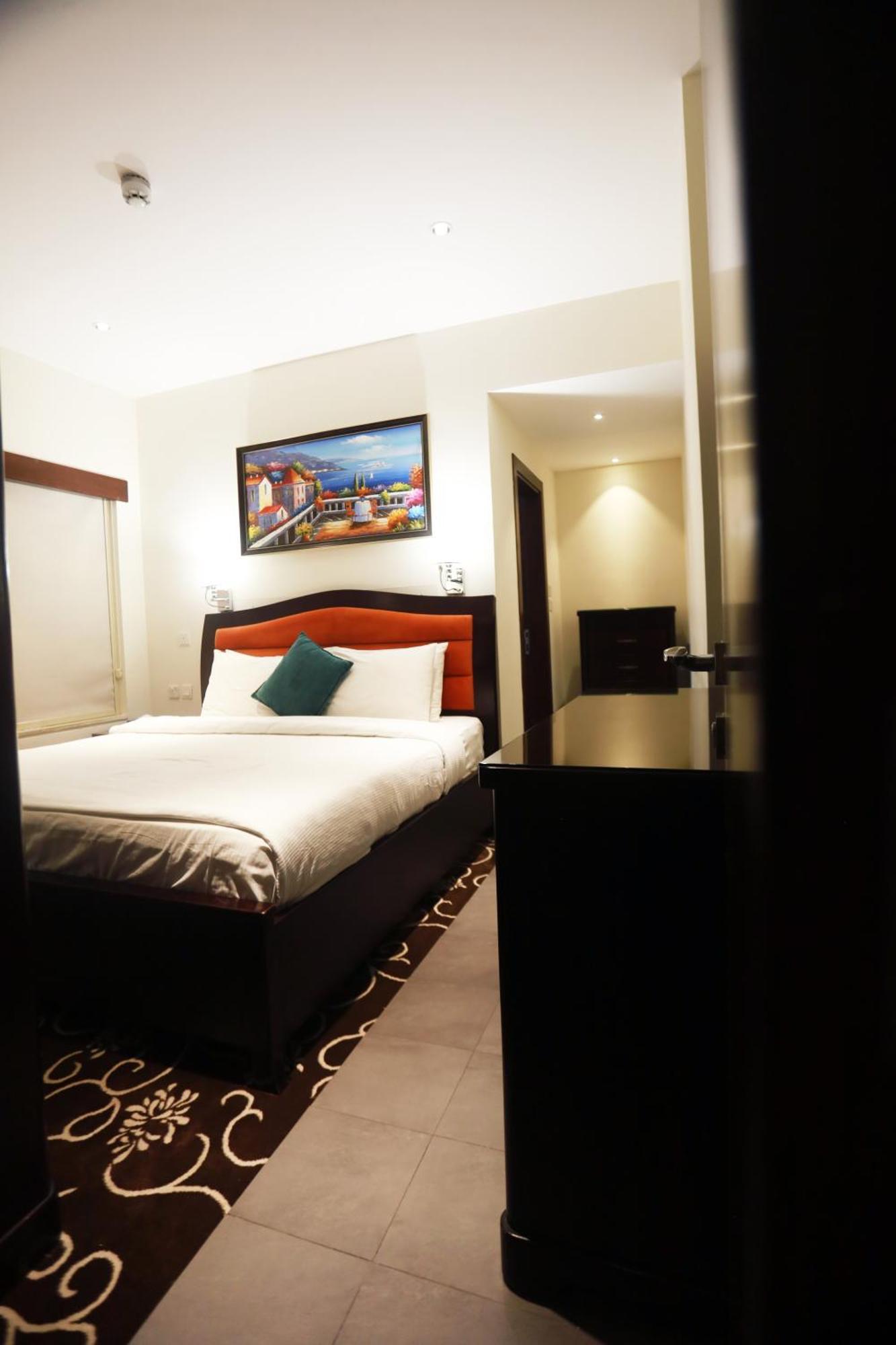 Naylover Hotel Suites Амман Екстер'єр фото