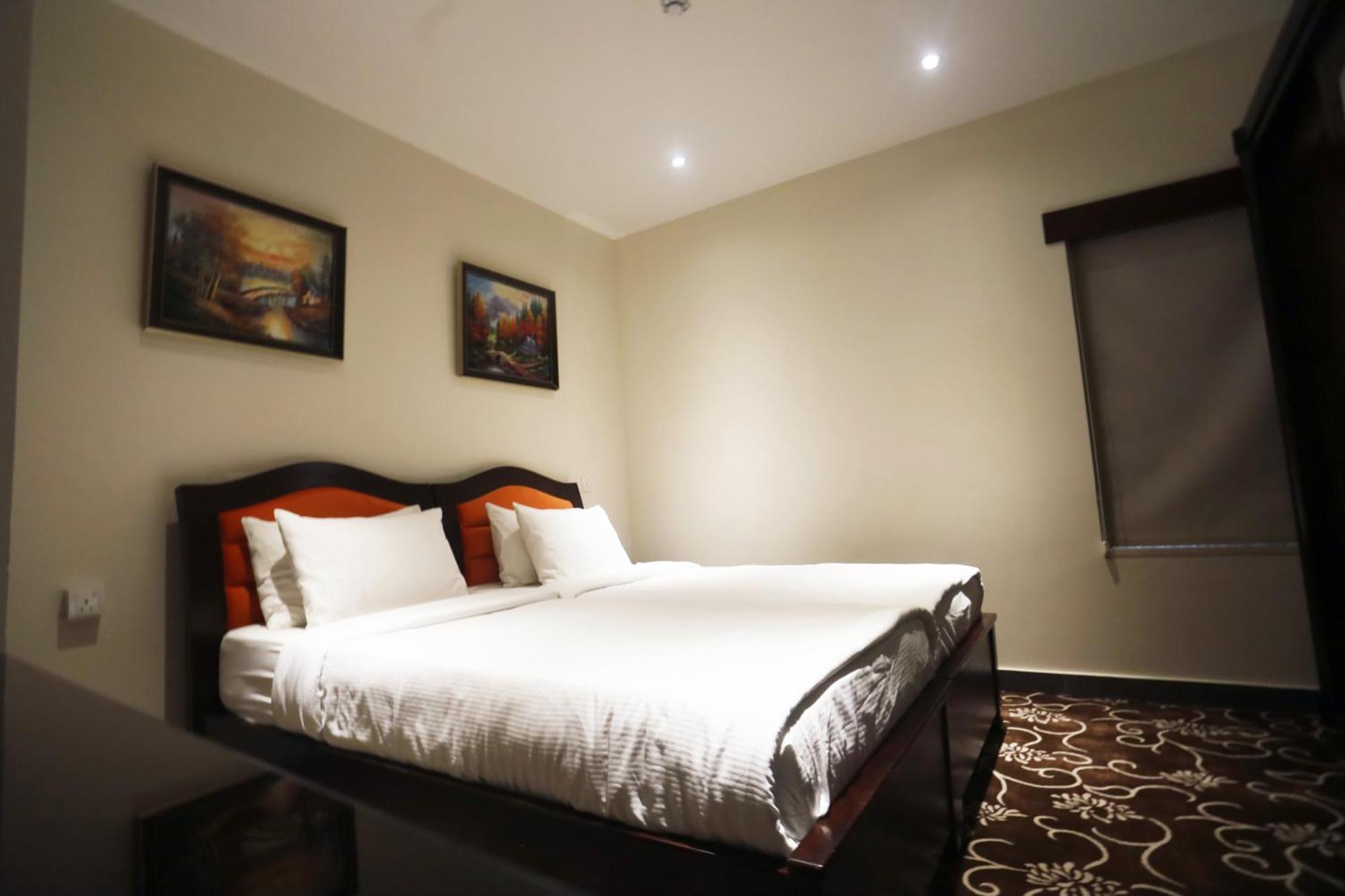 Naylover Hotel Suites Амман Екстер'єр фото