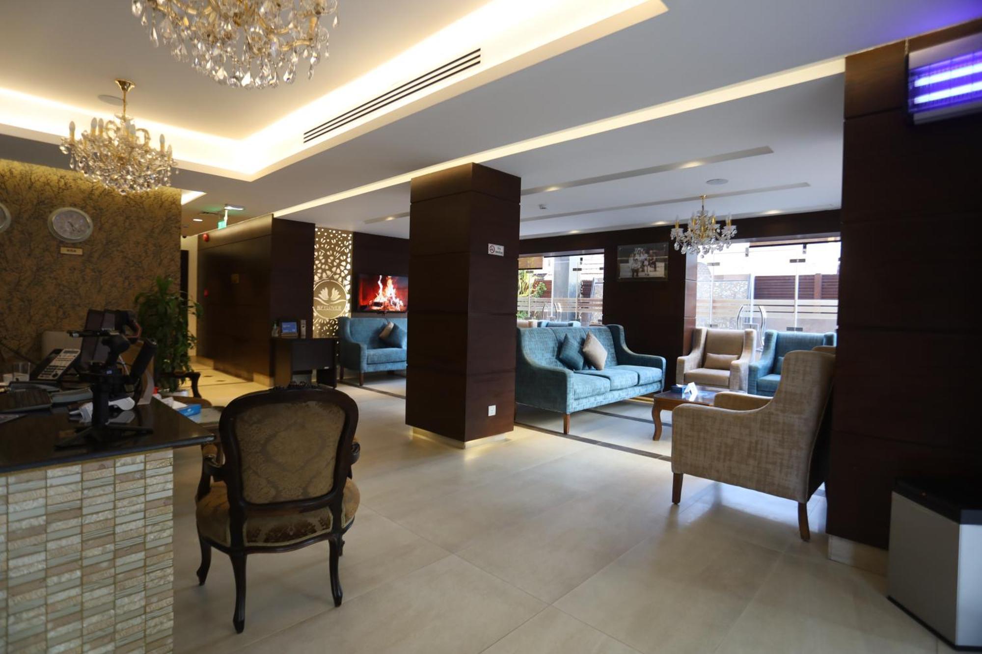 Naylover Hotel Suites Амман Екстер'єр фото